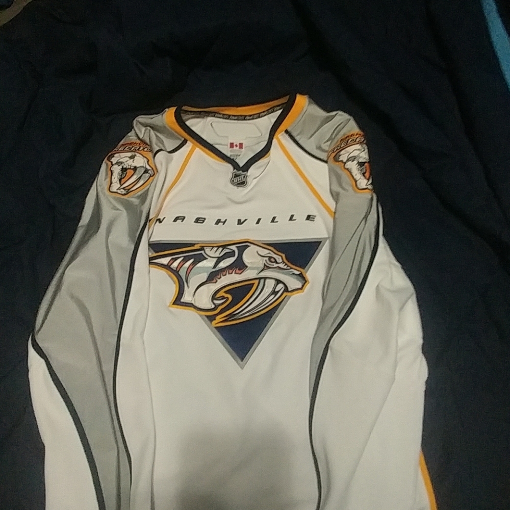 Nashville Predators Jersey.